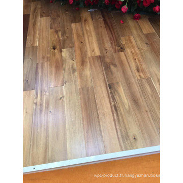 Plancher en bois d&#39;acacia